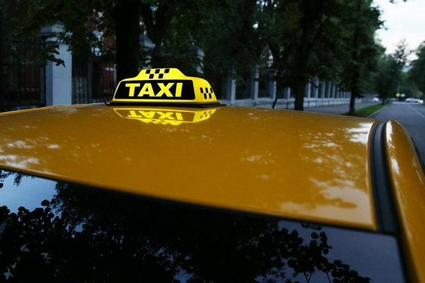 Эконом такси в Севастополе — как сэкономить?