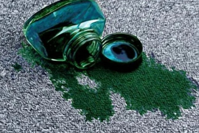 Как удалить пятно зеленки с коврового покрытия