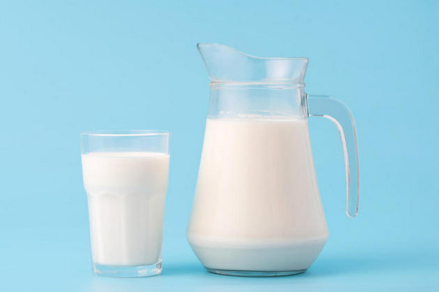 Какое молоко наиболее полезно