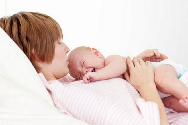 Как успокоить новорожденного