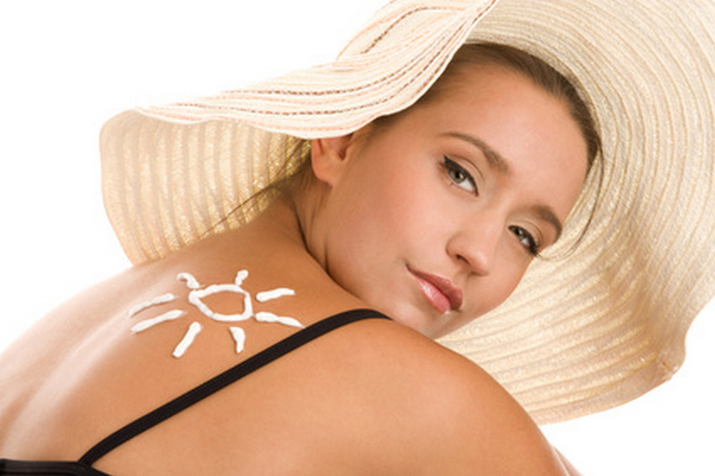 Как защитить свою кожу от вредных солнечных лучей