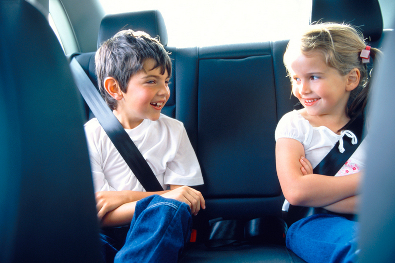 Дети, проблемы с тошнотой в автомобиле