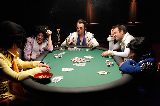 Выбор игрового покерного стола для домашней игры