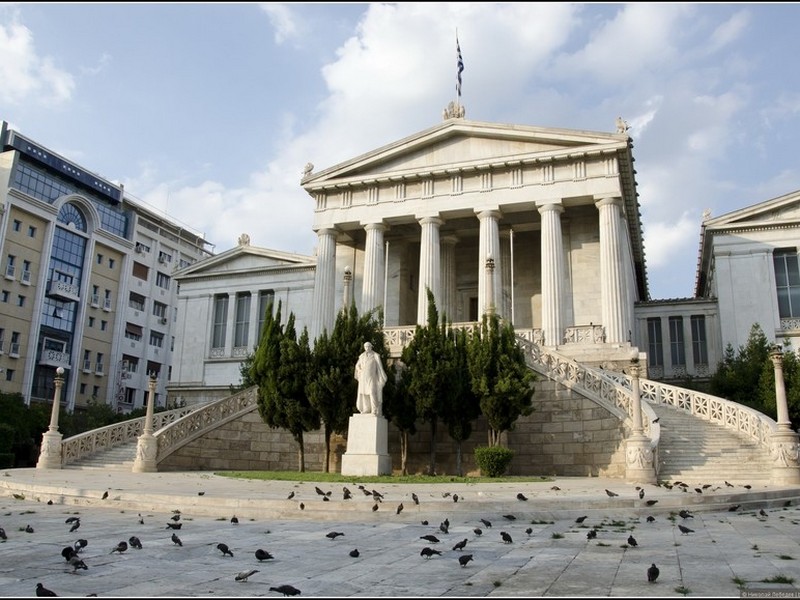 Музеи Греции снова начнут принимать посетителей
