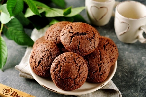 Чи варто купувати шоколадне печиво оптом?