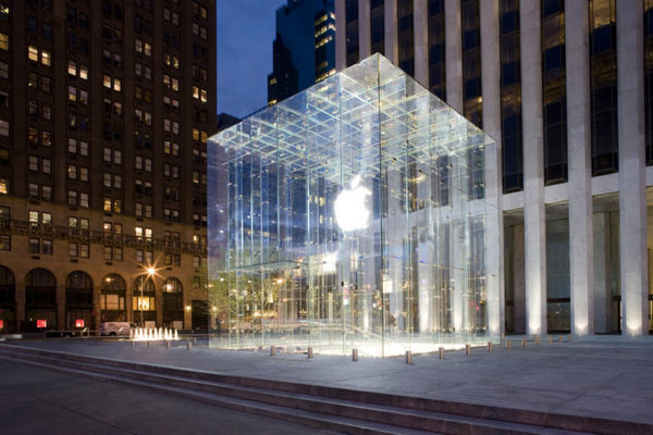 Apple меняет политику доставки своей продукции, купленной через сайт