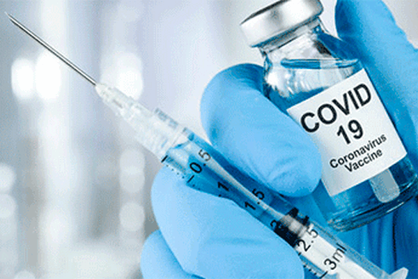 Эксперты выяснили, как мутация коронавируса повлияет на вакцины