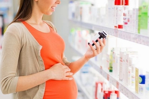 Какие витамины необходимы будущим мамам?