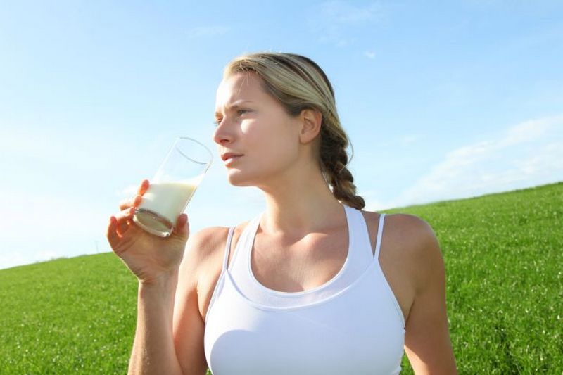 Молоко борется с лишним весом