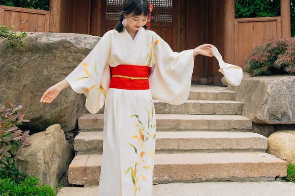 Юката - летняя версия кимоно