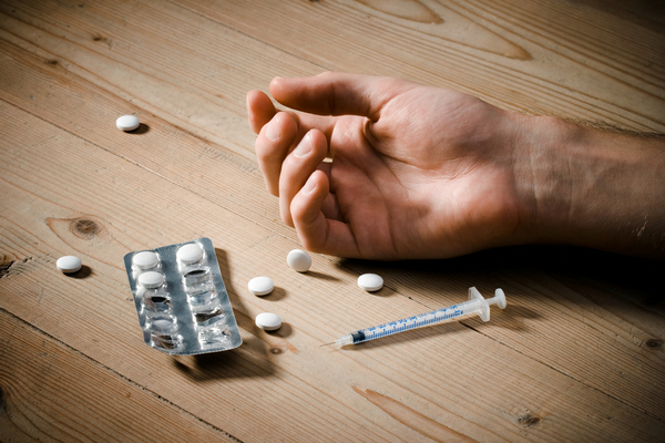 Признаки наркотического отравления, вызванного передозировкой