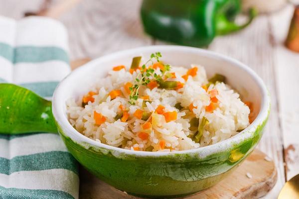 Рис паровой с морковью