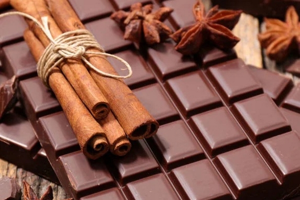 Стоит ли купить у официального поставщика продуктов из Европы шоколад по доступной цене