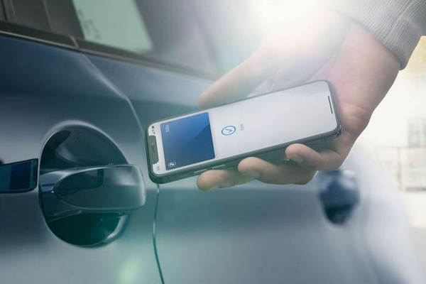 Смартфоны Samsung превратили в ключи для автомобилей