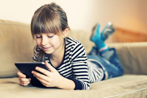Как влияет использование смартфонов и планшетов на сон детей: результаты исследования