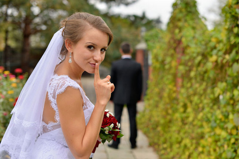 Верите ли вы в свадебные приметы и суеверия