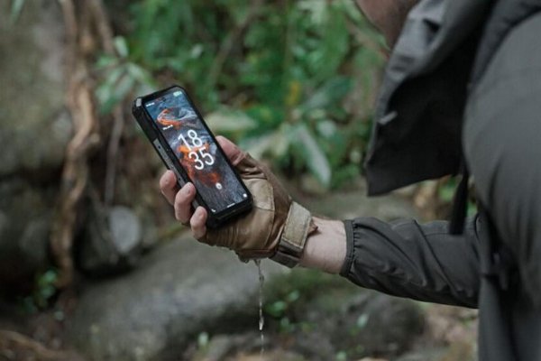 Самый мощный защищенный смартфон Oukitel WP19 стал доступен