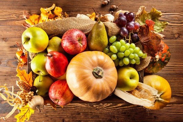 Как правильно питаться осенью: три полезных совета
