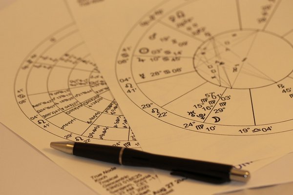 Три знака Зодиака рискуют потерять деньги и работу в ближайшие дни – астрологи