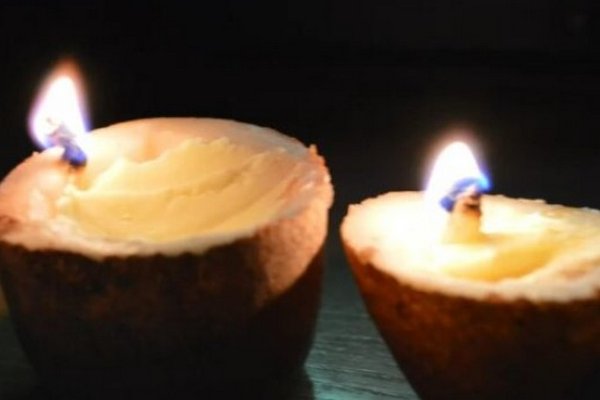 Как сделать из картофеля свечу, которая будет гореть очень долго: свет, романтика и ужин