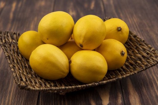 Зачем в духовку класть дольки лимона каждую неделю: назван супер лайфхак