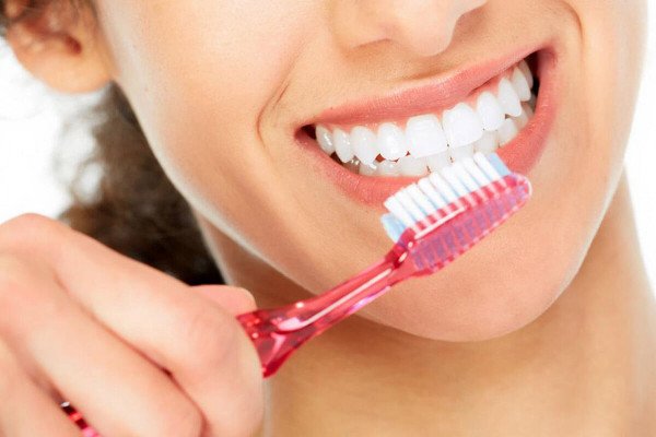 Сколько минут нужно чистить зубы