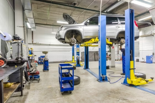 Какое шиномонтажное оборудование нужно в СТО