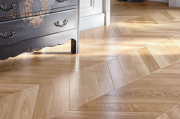 В чем особенности паркета Французская елка