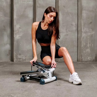 Степпер — компактный тренажёр для эффективных кардиотренировок и стройных ног