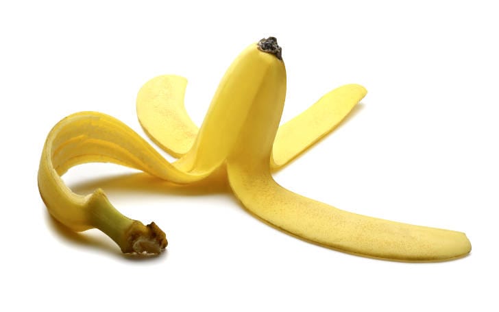 Банановая кожура поможет избавиться от акне