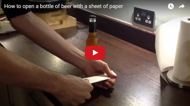 Как открыть бутылку пива без открывашки с помощью листа бумаги?