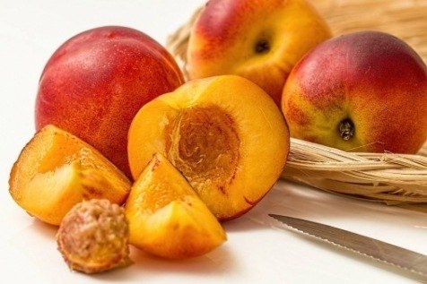Чем полезны персики?