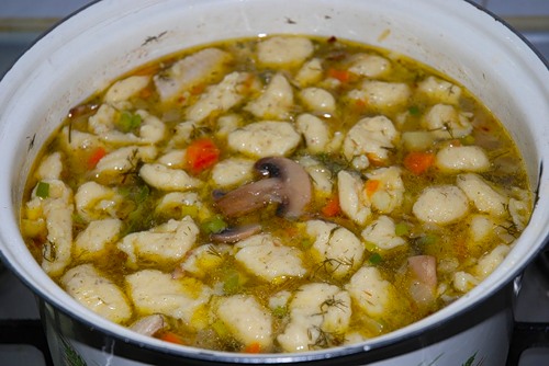 Как приготовить суп с клецками