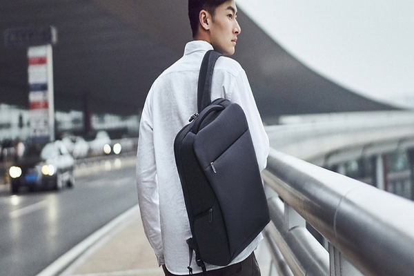 Xiaomi выпустила новую версию рюкзака Business Travel Backpack