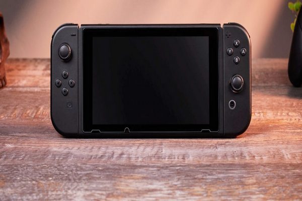 Nintendo выпустила новую версию Switch с улучшенной автономностью