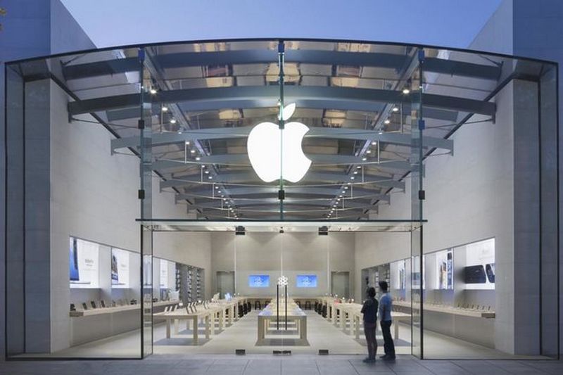 Apple начала блокировать «чужие» аккумуляторы для iPhone