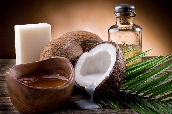 Как заменить кокосовым маслом большинство средств по уходу за собой