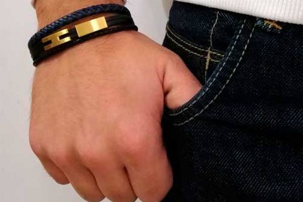 Мужские силиконовые браслеты – удачный тренд для современного образа