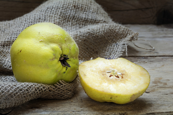 Айва: польза и вред желтого фрукта